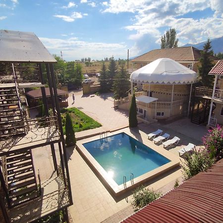 Адилет Hotel Cholpon-Ata Exterior foto