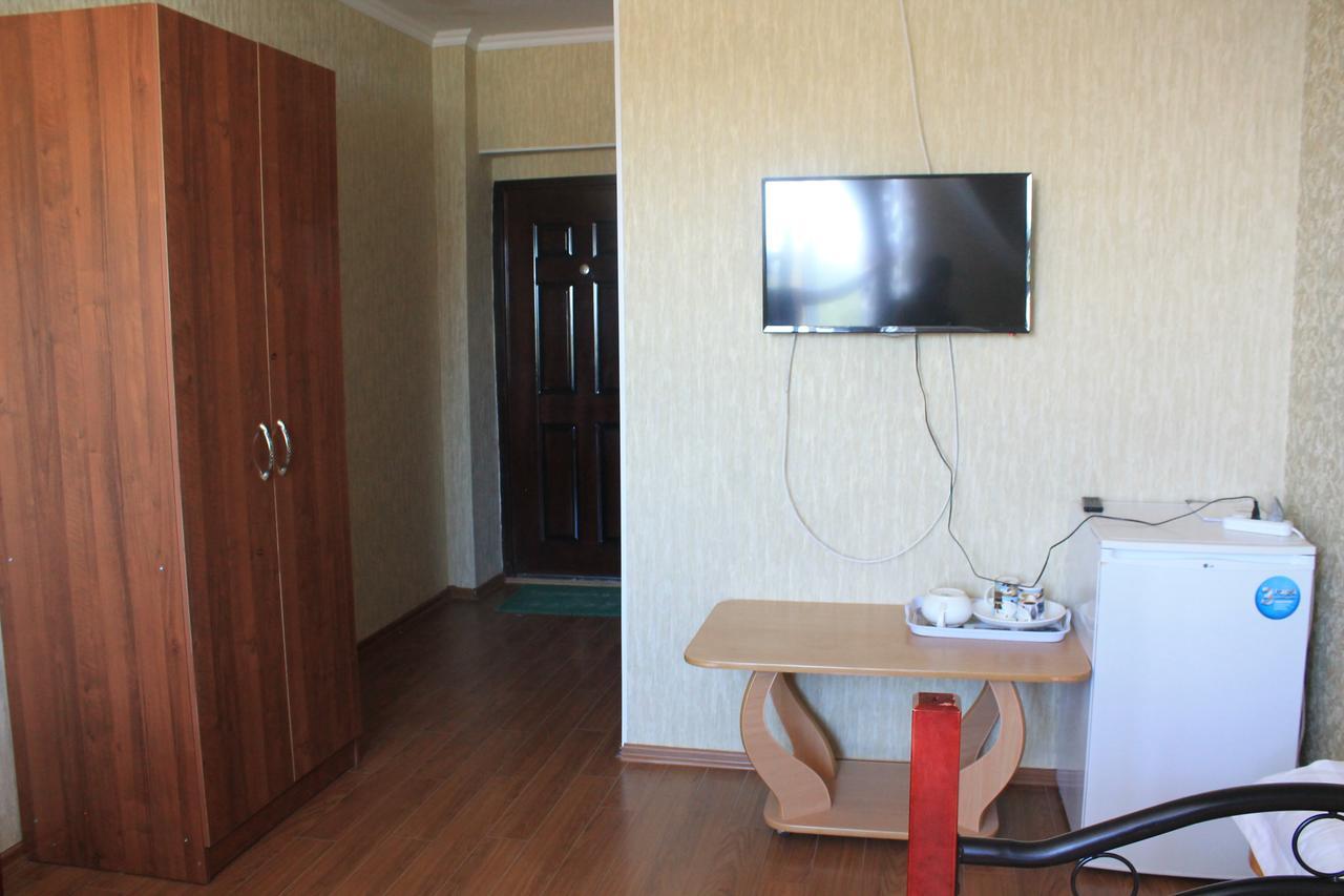Адилет Hotel Cholpon-Ata Exterior foto